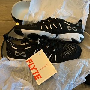 Nfinity Flyte Cheer Shoes in Black